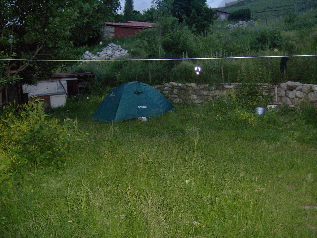 Ancient Lahij Guest House Lahic Exterior photo